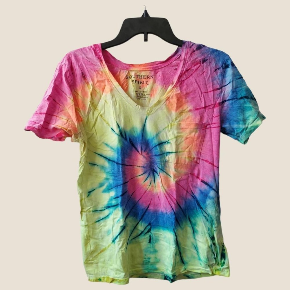 Tie-dye swirl t-shirt